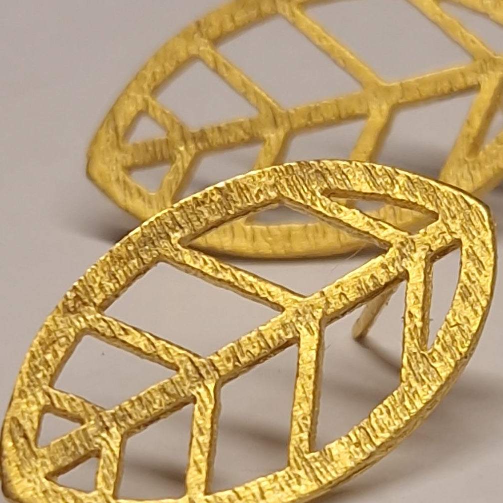 Gold «Leaf» stud earrings