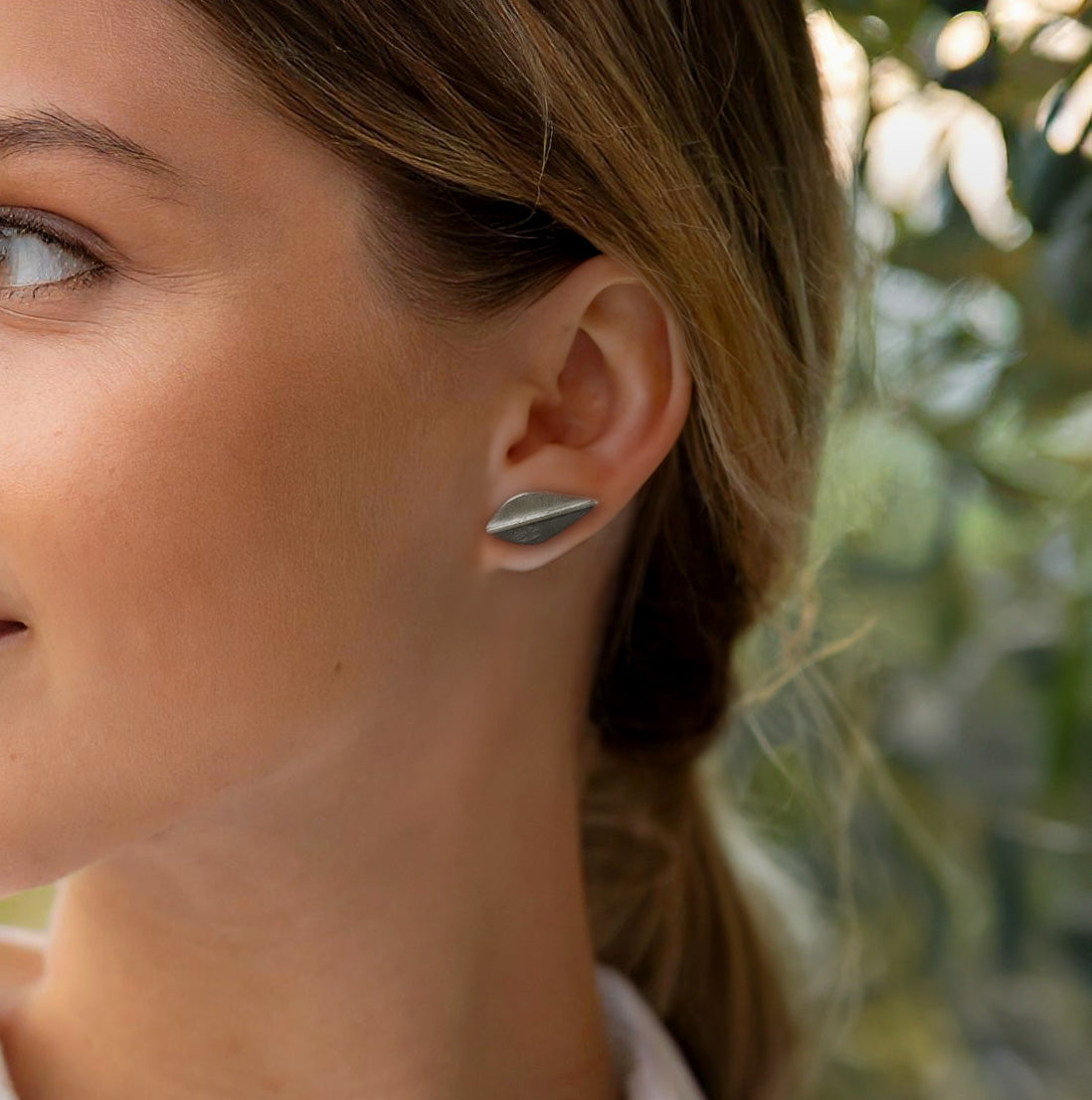 Silver stud earrings «Οlive leaf»