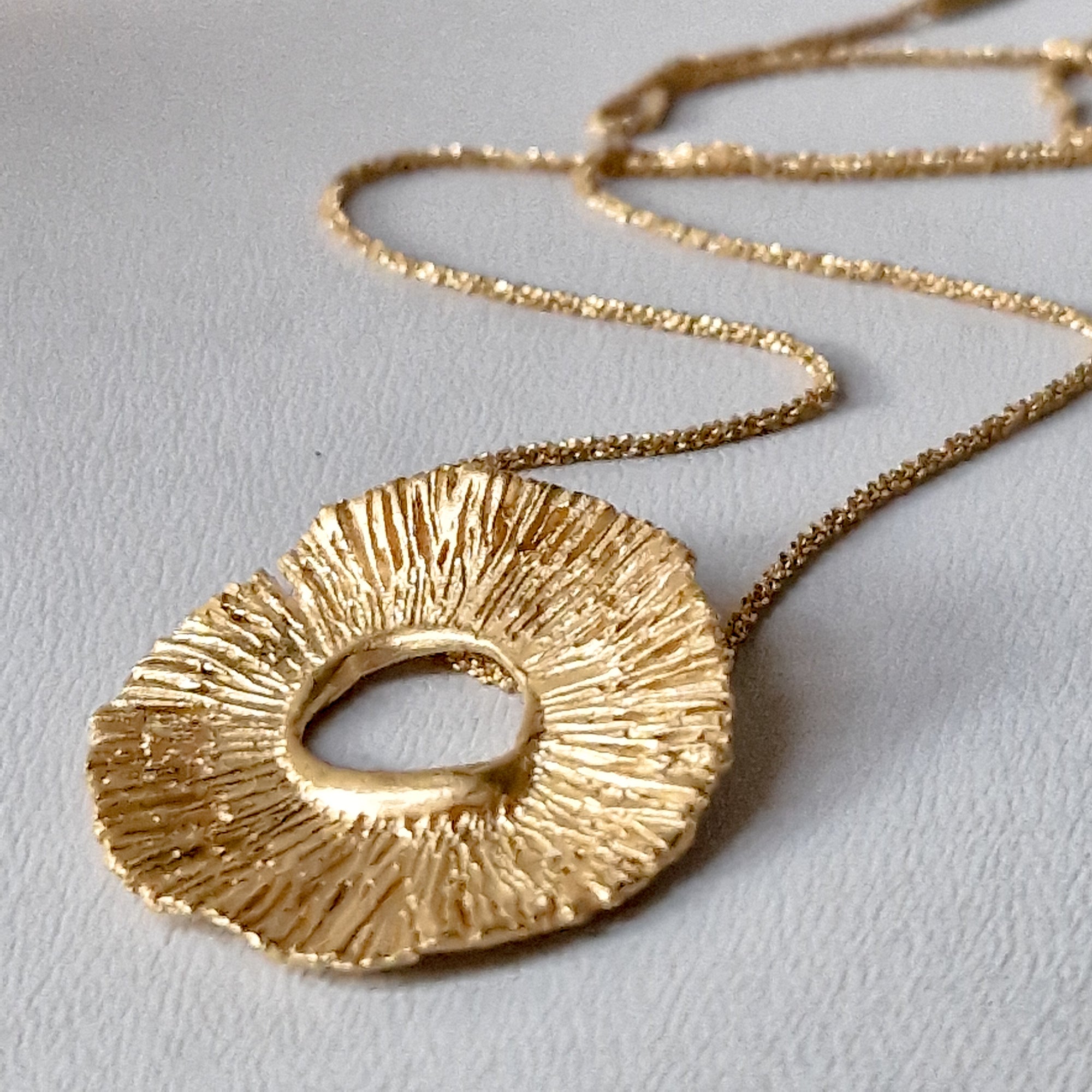 Big gold plated «flower» necklace