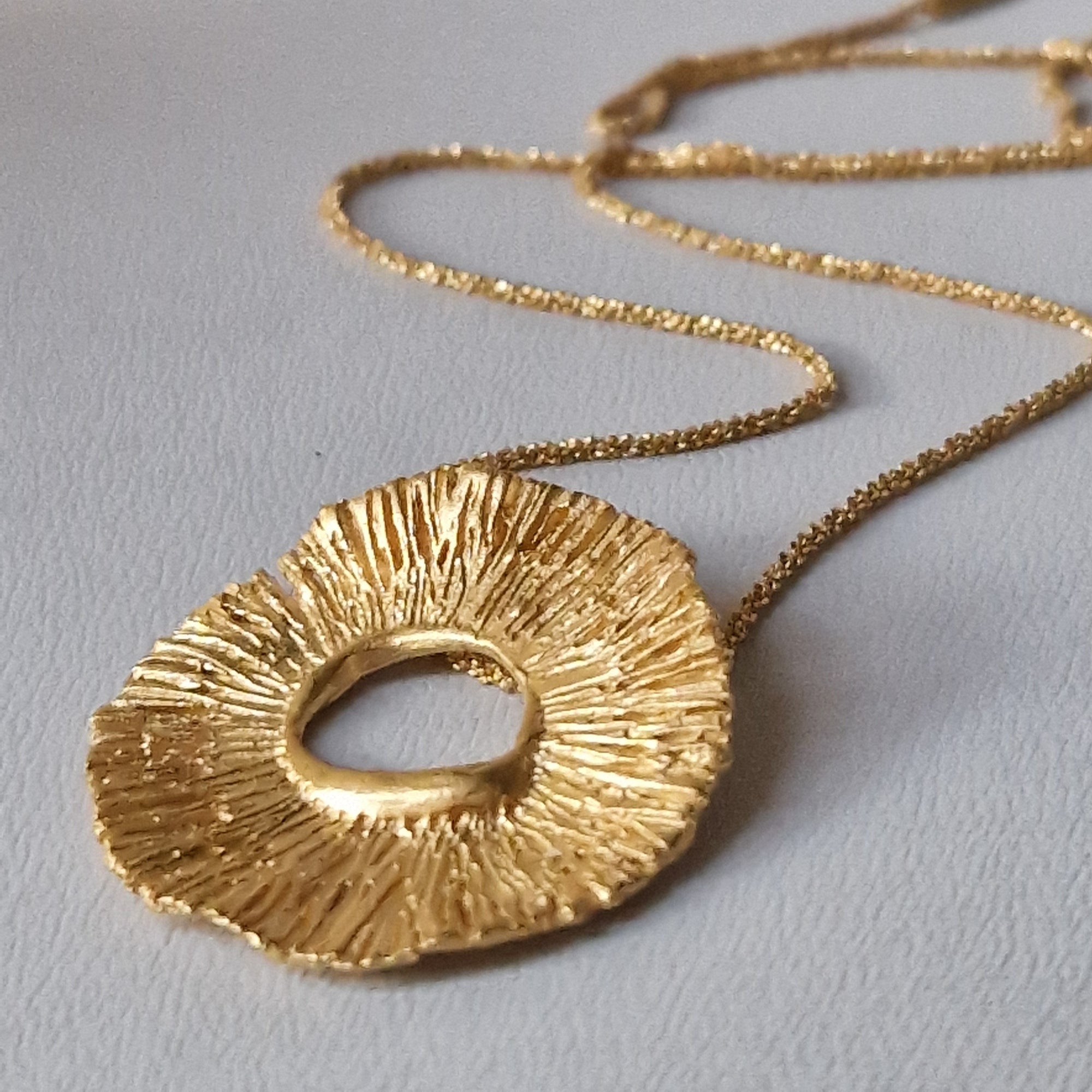 Big gold plated «flower» necklace