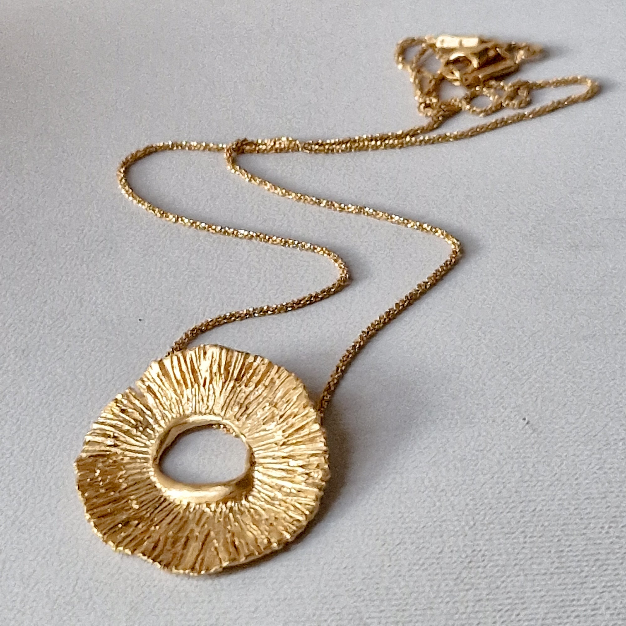 Big gold plated «flower» necklace