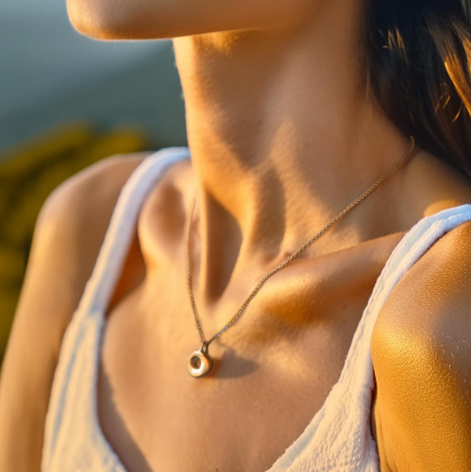 Small silver necklace «Circle»